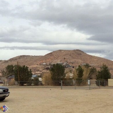 3545 Mojave Tropico Rd, Rosamond, CA 93560 - photo 4