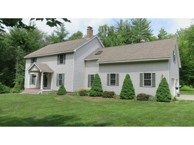 128 N Hinsdale Rd, Chesterfield, NH 03443 - photo 2