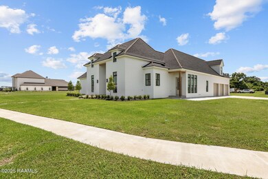 100 Trailing Oaks Dr, Youngsville, LA 70592 - photo 3