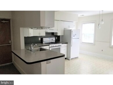 1011 Park Place unit C, Wilmington, DE 19806 - photo 2