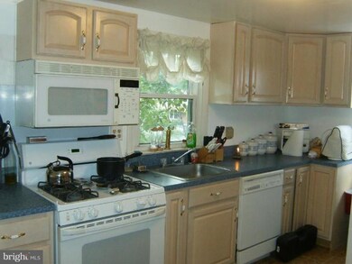 5918 Baltimore St, Gwynn Oak, MD 21207 - photo 3