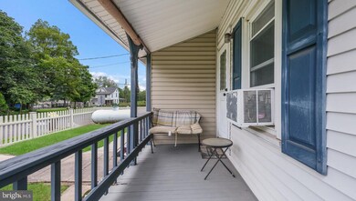 145 Hellertown St, Quakertown, PA 18951 - photo 4