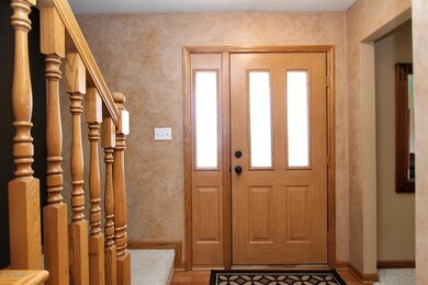 1807 Cedarbrook Drive Jenison-large-007-