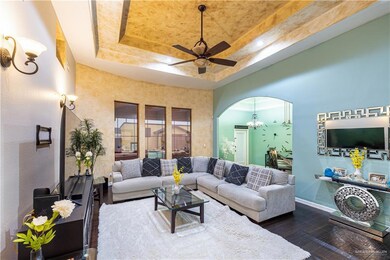 5305 Mauritius Ln, Edinburg, TX 78542 - photo 4