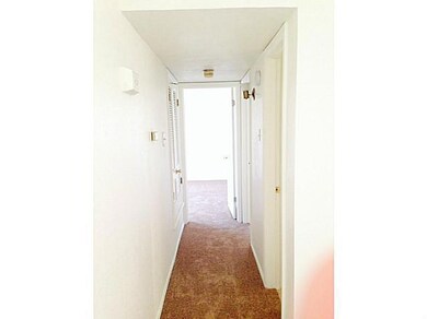 10727 Forest Ridge Ln unit B, El Paso, TX 79935 - photo 7