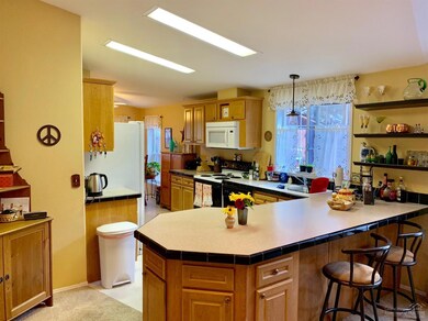 141 SW 15th St unit 37, Bend, OR 97702 - photo 4