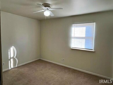 613 Cypress St unit B, Newburgh, IN 47630 - photo 6