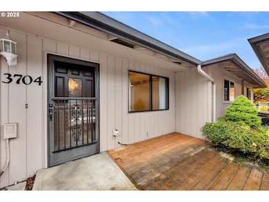 3704 NE 45th St, Vancouver, WA 98661 - photo 4