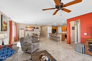 04-Living Area
