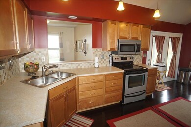 350 Meadow Lark Ln, Batesville, IN 47006 - photo 5