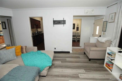 25744 Masch Ave, Warren, MI 48091 - photo 4