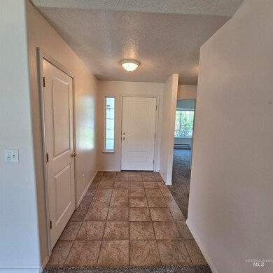 731 Caswell Ave W, Twin Falls, ID 83301 - photo 5