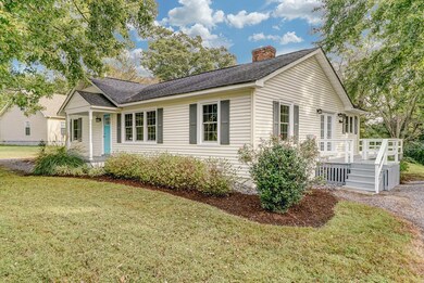 749 Johns Neck Rd, Weems, VA 22576 - photo 3