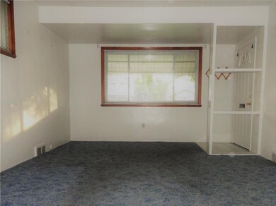 COME SEE THE OPEN FLOOR PLAN SHOWN IN THE NEXTE SE