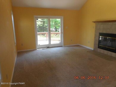 2231 Meadowsage Ct, East Stroudsburg, PA 18301 - photo 5