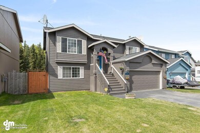 Exterior Front_Kristian 02-SMALL