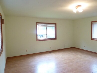 693 Jorgensen Rd, Onalaska, WA 98570 - photo 7