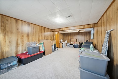 523 Hemlock St, Greensburg, PA 15601 - photo 7