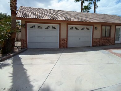 3745 E Viking Rd, Las Vegas, NV 89121 - photo 6