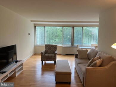 Taft Towers unit 406, Arlington, VA 22201 - photo 3