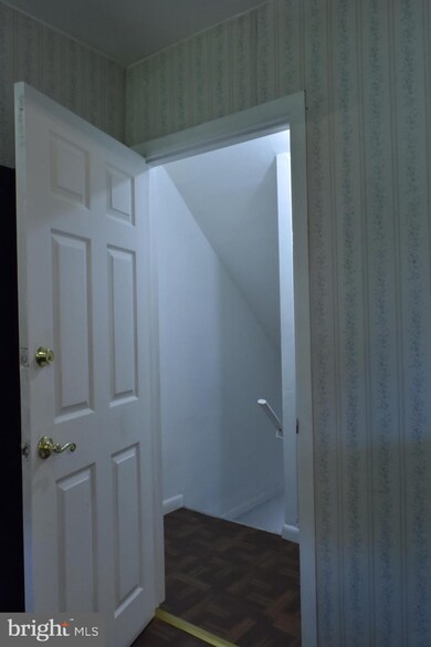 8963 Ashton Rd, Philadelphia, PA 19136 - photo 6