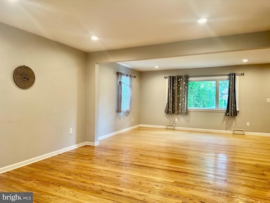 37 Fisher Ave, Princeton, NJ 08540 - photo 3