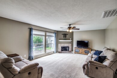 2438 Fox River Ln, Spring, TX 77386 - photo 7