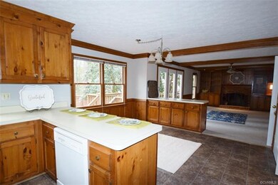 5716 Grove Forest Ct, Midlothian, VA 23112 - photo 7