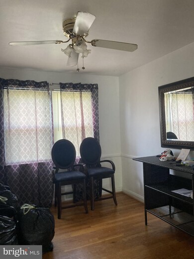 1404 Meridene Dr, Baltimore, MD 21239 - photo 5