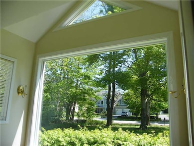 13 Griswold Ave, Bristol, RI 02809 - photo 7