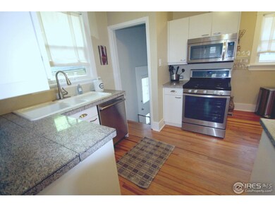 Modern Kitchen