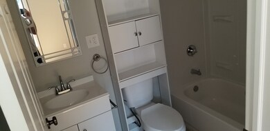 31 Grand St unit 3, Worcester, MA 01610 - photo 6