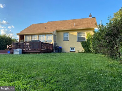 8 W Park Ave, Penns Grove, NJ 08069 - photo 2