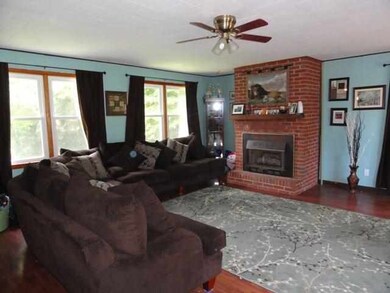 1013 Daniel Place, Jacksonville, NC 28540 - photo 6