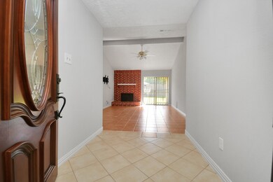 8346 Sorrel Dr, Houston, TX 77064 - photo 3