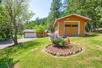 460 Rancho Vista Dr, Grants Pass, OR 97526 - photo 3