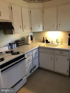 1127 Walnut St, Darby, PA 19023 - photo 7