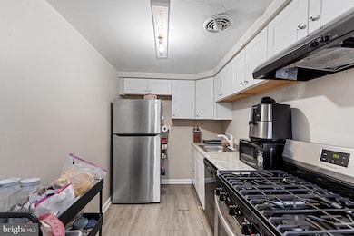 159 W Maryland Ave, Aldan, PA 19018 - photo 6