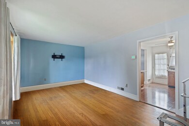 2202 Pleasant Dr, Catonsville, MD 21228 - photo 2
