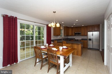 40292 Dockser Dr, Mechanicsville, MD 20659 - photo 7