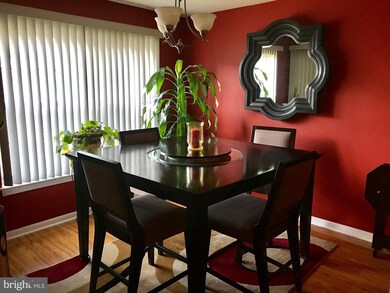 6510 Lake Park Dr unit 102, Greenbelt, MD 20770 - photo 3