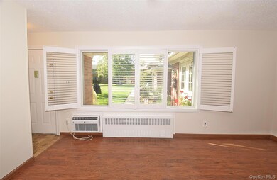 72 Edmunton Dr unit B-7, North Babylon, NY 11703 - photo 7
