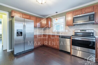 385 Jane Sowers Rd, Statesville, NC 28625 - photo 2