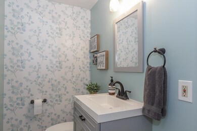 37 Warner Hill Rd, Derry, NH 03038 - photo 7