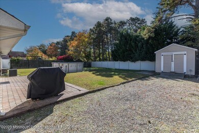 32-29GeorgetownBlvd0032