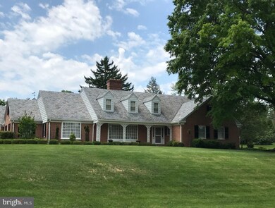 538 Wyngate Rd, Lutherville Timonium, MD 21093 - photo 2