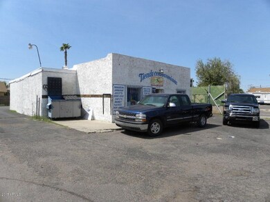 2439 E Mcdowell Rd Phoenix AZ 85008 013