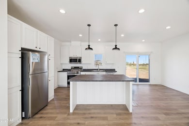 50308 W Wildwood Rd, Mobile, AZ 85139 - photo 3