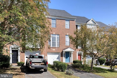 1217 Birchleaf Ct, Crofton, MD 21114 - photo 2