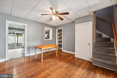 136 Conarroe St, Philadelphia, PA 19127 - photo 7